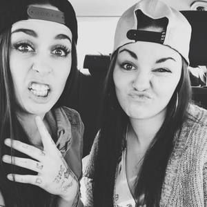 Meet your Posher, Laura-eve